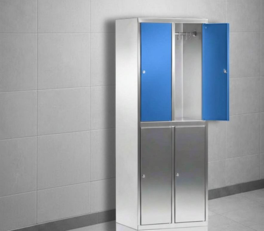 SS 304 vs SS 316: Which Stainless Steel Is Right for Industrial Furniture?