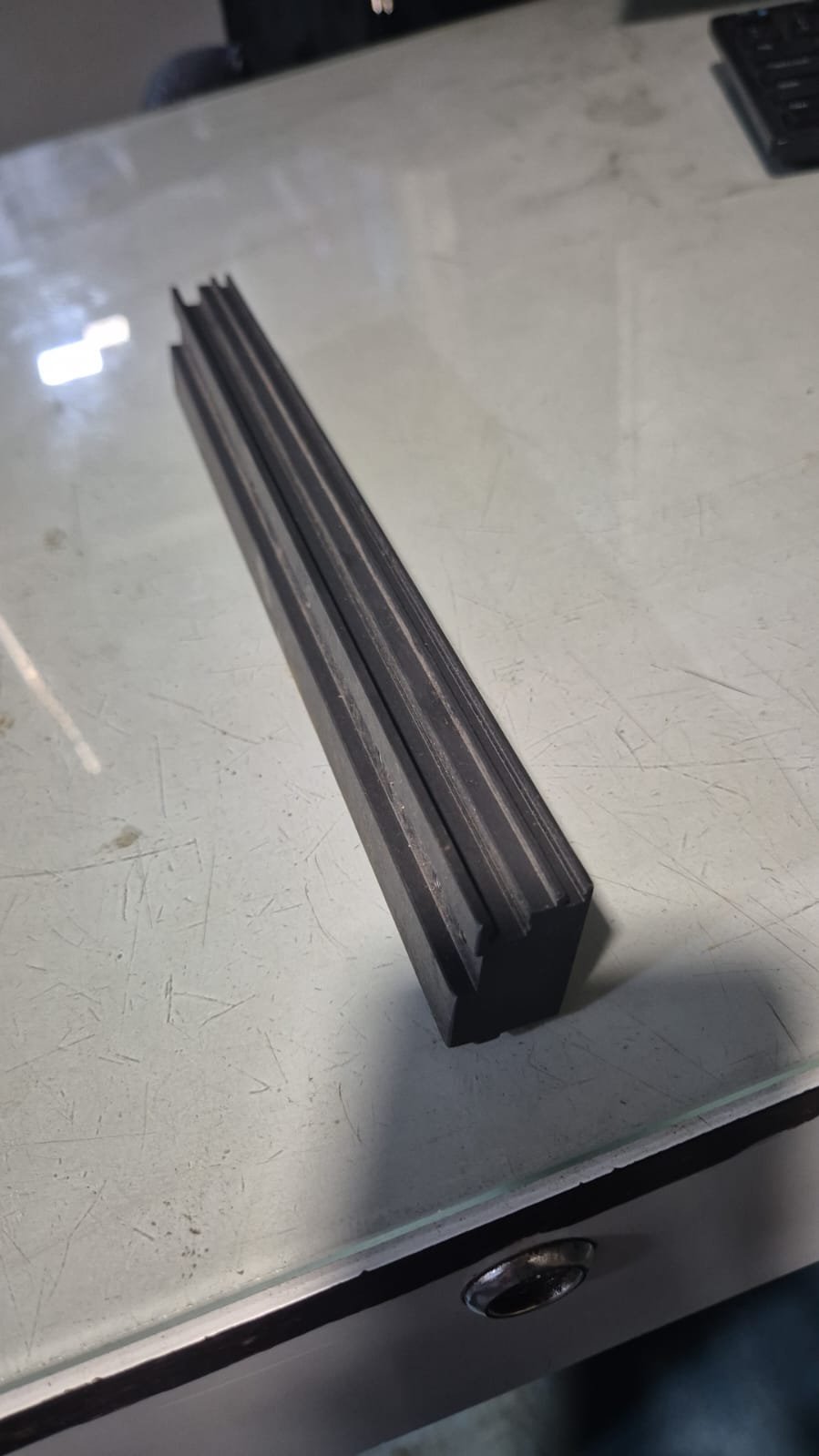 Grooved Guide Rail